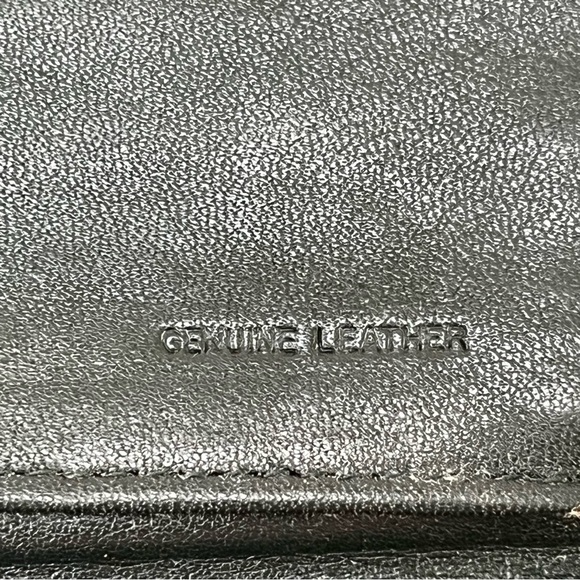 Vintage Nine West Genuine Leather Women’s Trifold Pocketbook Wallet-Dark Green - Picture 10 of 13